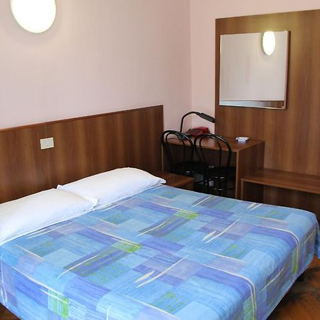 Hotel Rallye Milano Ngoại thất bức ảnh