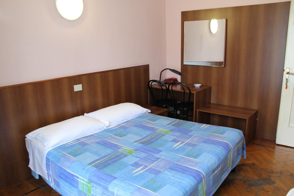 Hotel Rallye Milano Ngoại thất bức ảnh